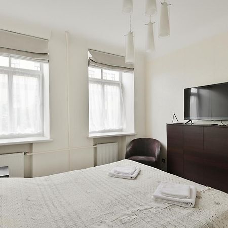 Nice & Cheap Apartment And Free Parking รีกา ภายนอก รูปภาพ